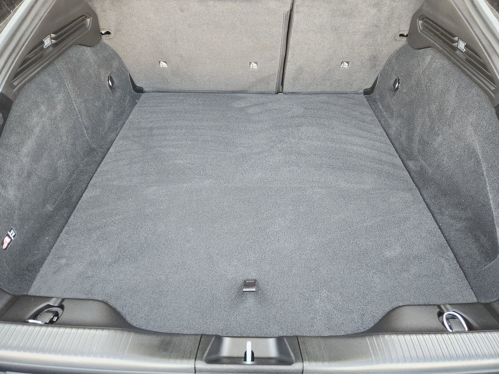 Used 2025 Dodge Charger R/T w/ Quick Order Package 25M R/T image 32