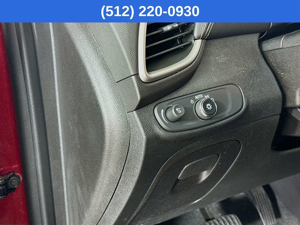 Used 2020 Chevrolet Trax LT image 11