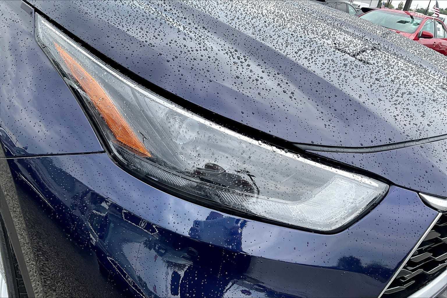 Used 2023 Toyota Highlander L image 24