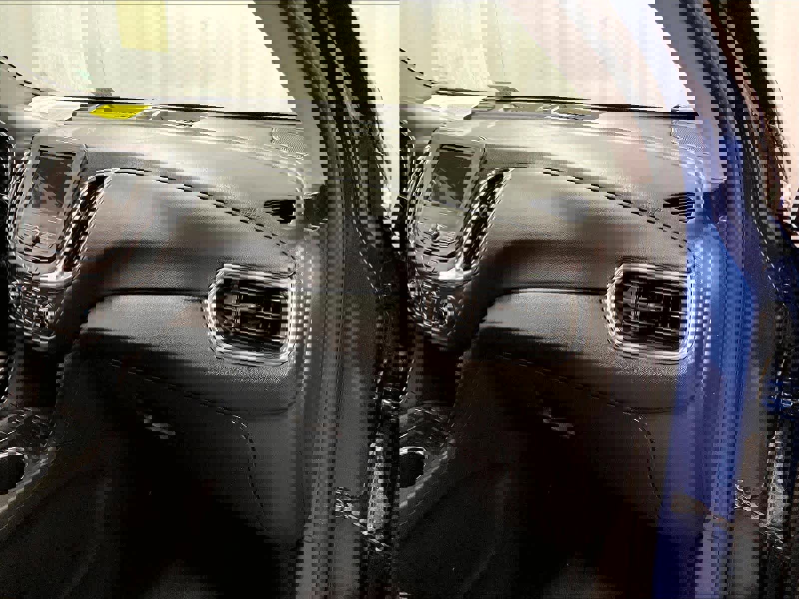 Used 2022 Chevrolet Equinox LT image 13