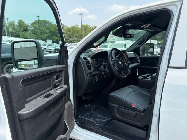 New 2026 RAM 3500 Tradesman AWD/4WD image 14