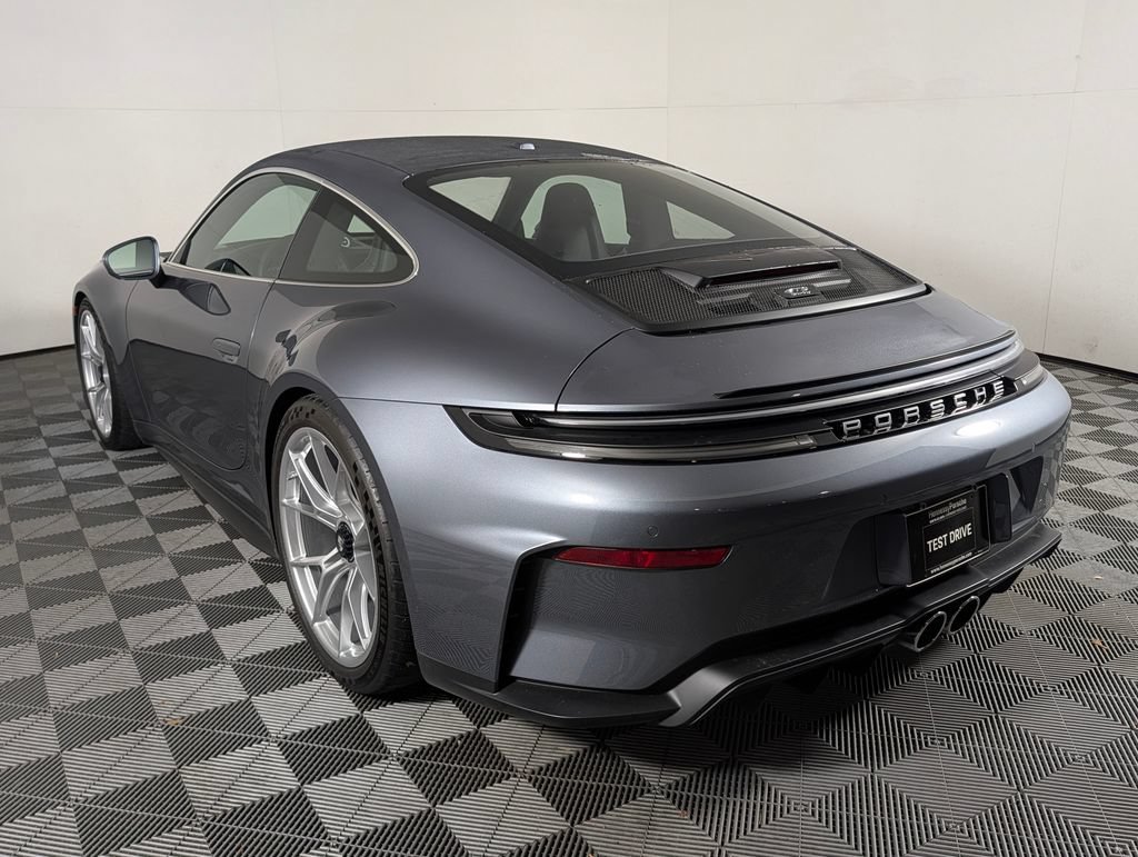 Certified 2026 Porsche 911 GT3 RWD image 5