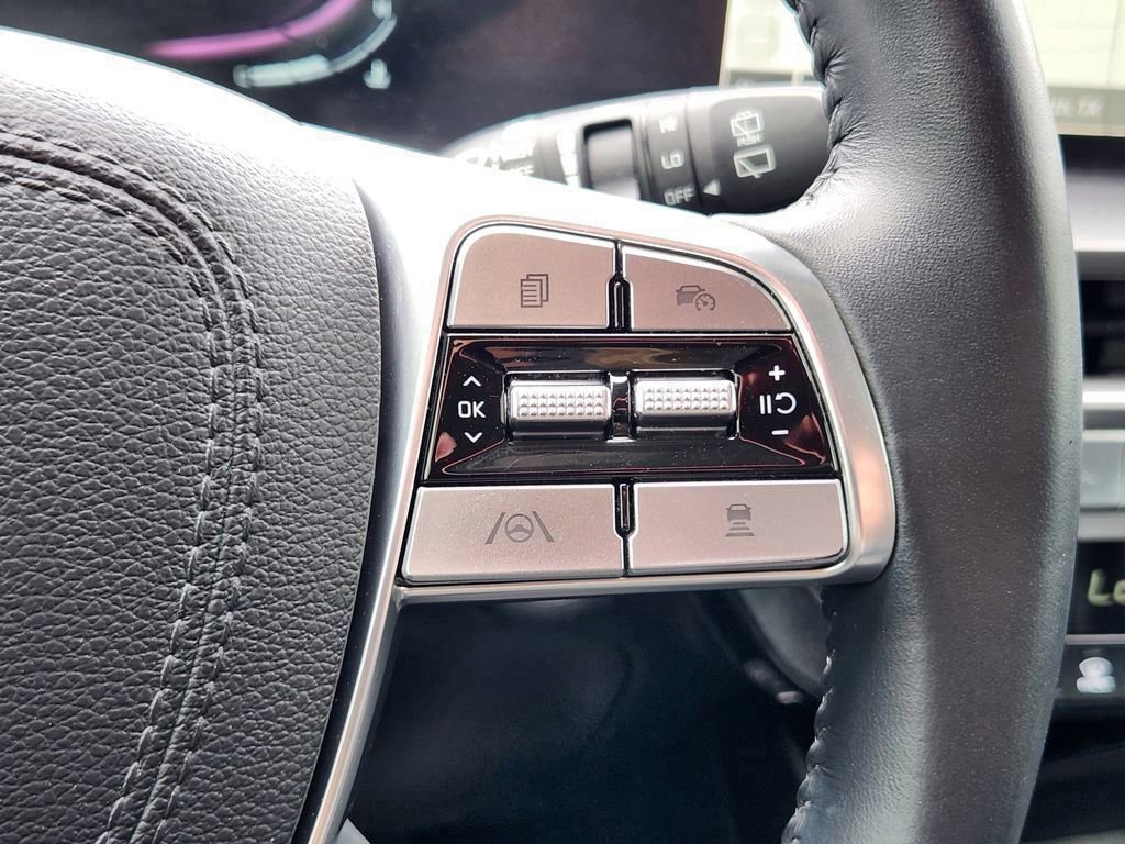 Certified 2024 Kia Telluride S w/ S Sunroof Package FWD image 27