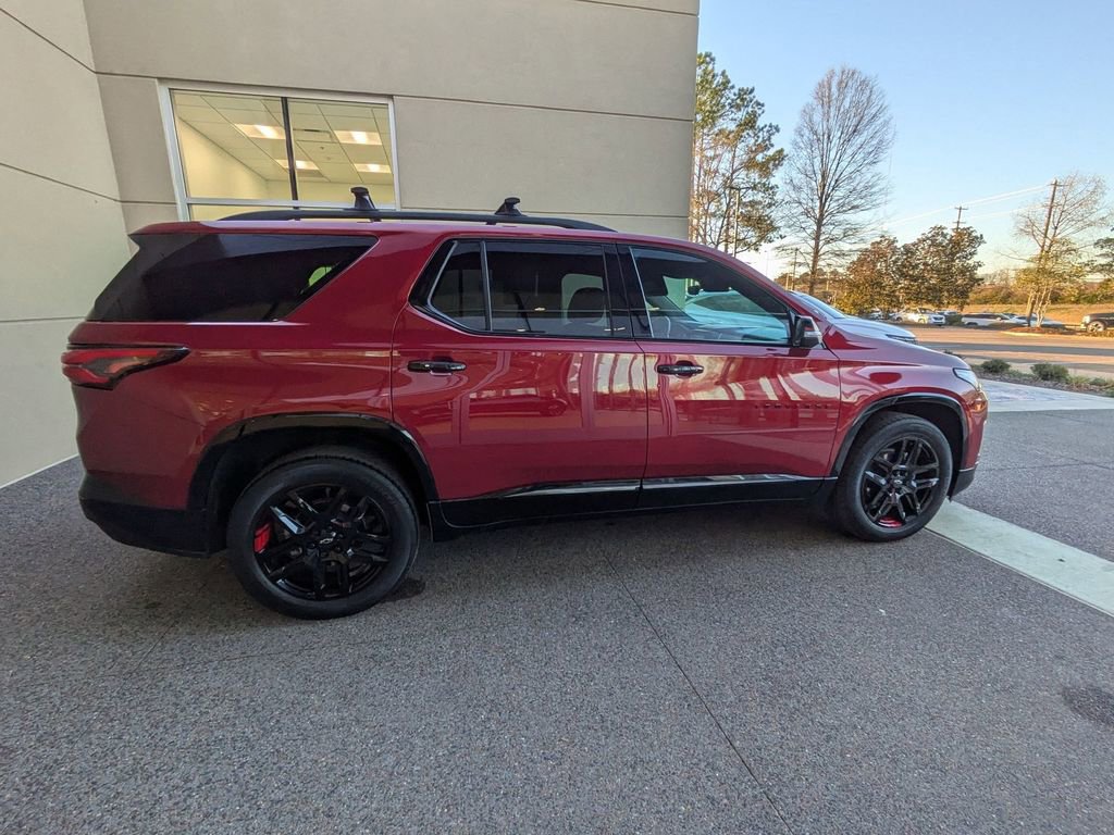Certified 2023 Chevrolet Traverse Premier w/ Redline Edition image 6