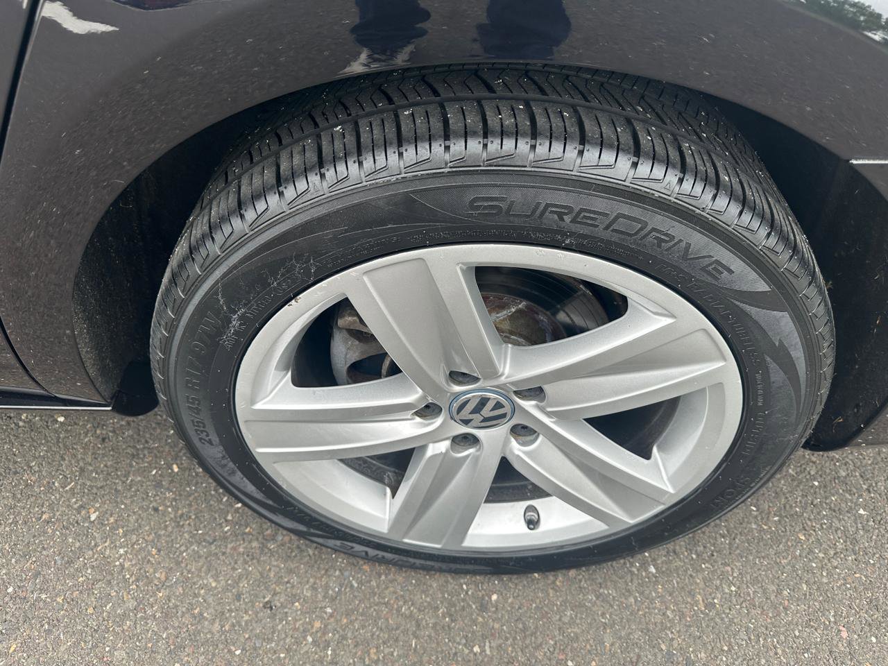 Used 2013 Volkswagen CC Sport Plus FWD image 29