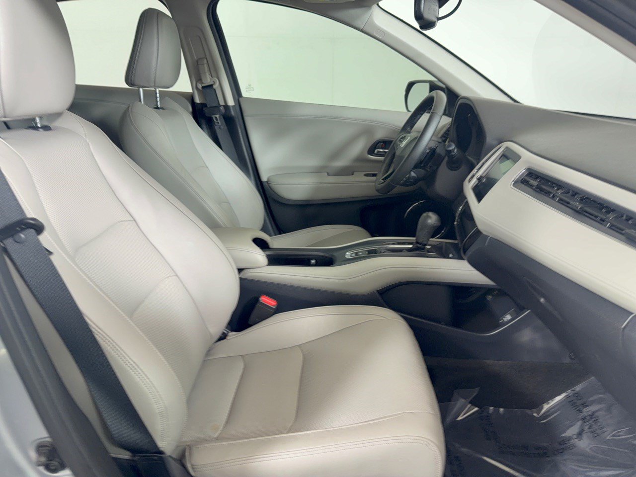 Used 2022 Honda HR-V EX-L image 30