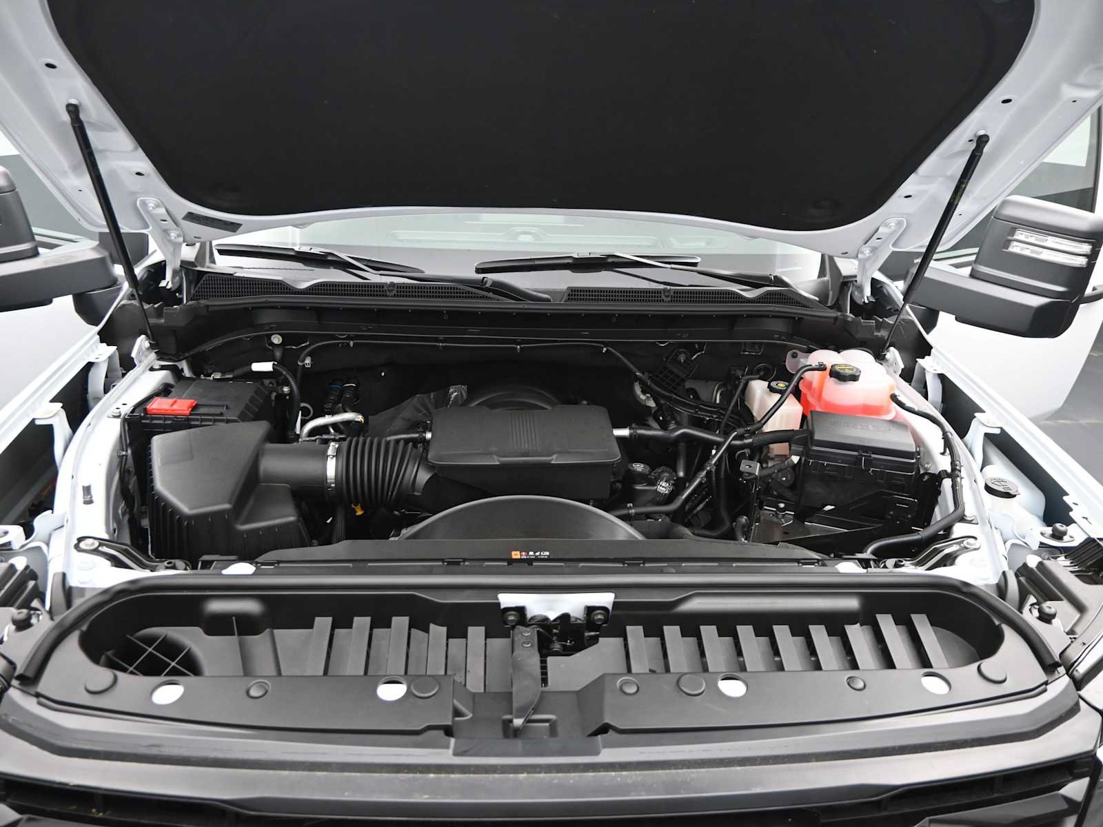 New 2026 GMC Sierra 2500 Pro w/ 1SA Pro Safety Plus Package AWD/4WD image 18