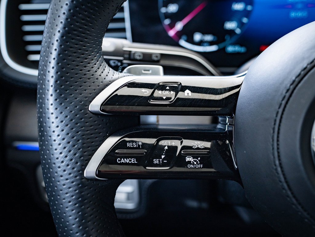 Certified 2025 Mercedes-Benz GLS 450 4MATIC image 26