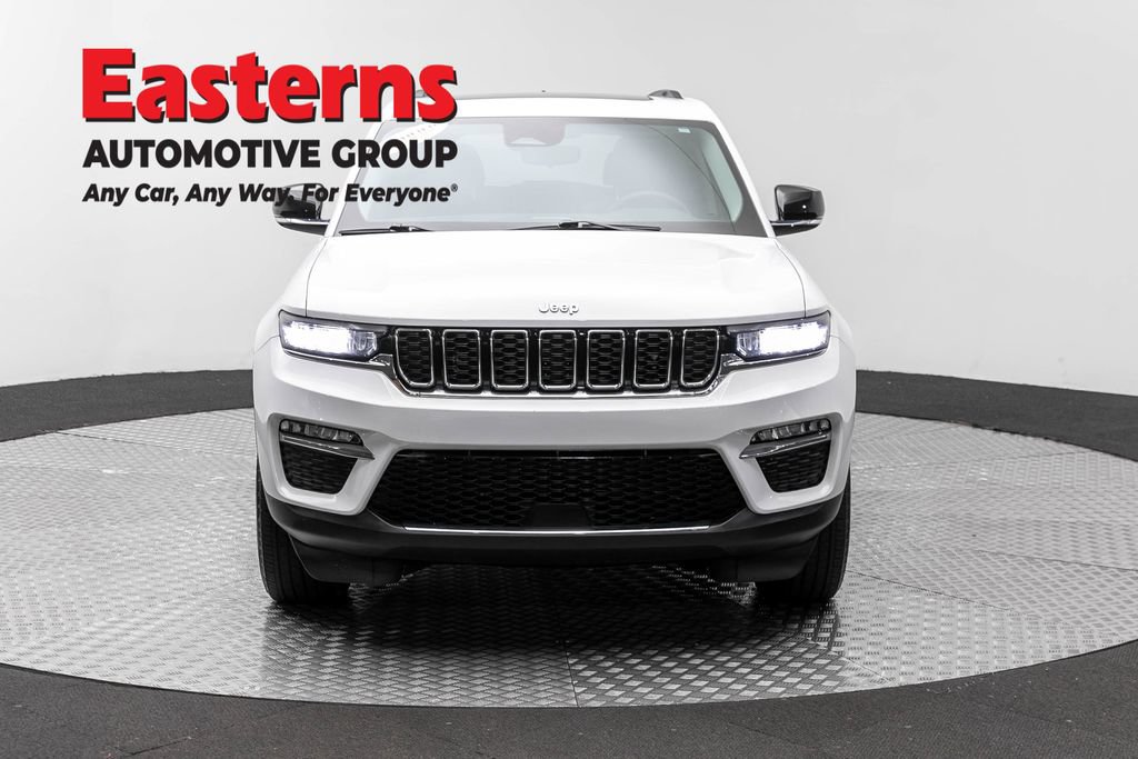 Used 2022 Jeep Grand Cherokee Limited 4xe AWD/4WD image 2
