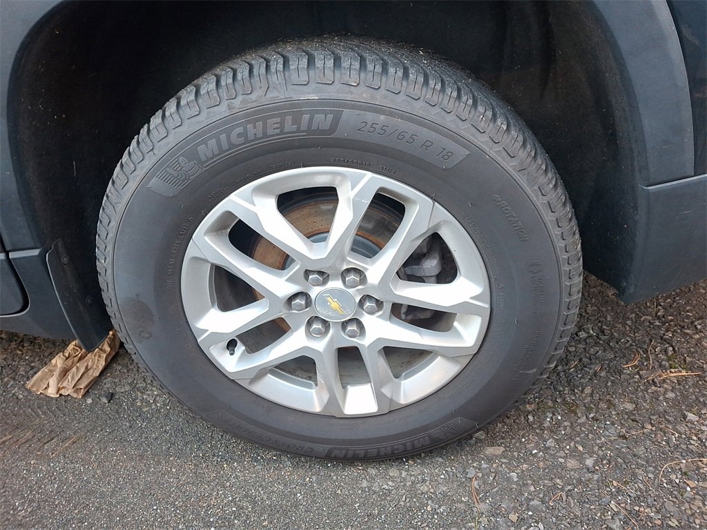 Used 2021 Chevrolet Traverse LT w/ LPO, Floor Liner Package image 5