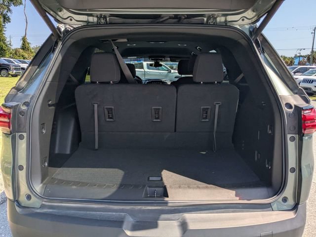 Used 2023 Chevrolet Traverse LT FWD image 13