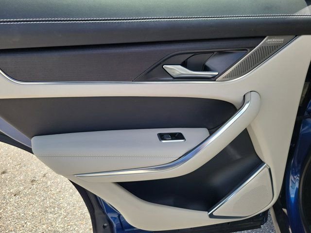 Used 2021 Jaguar F-PACE R-Dynamic S image 14