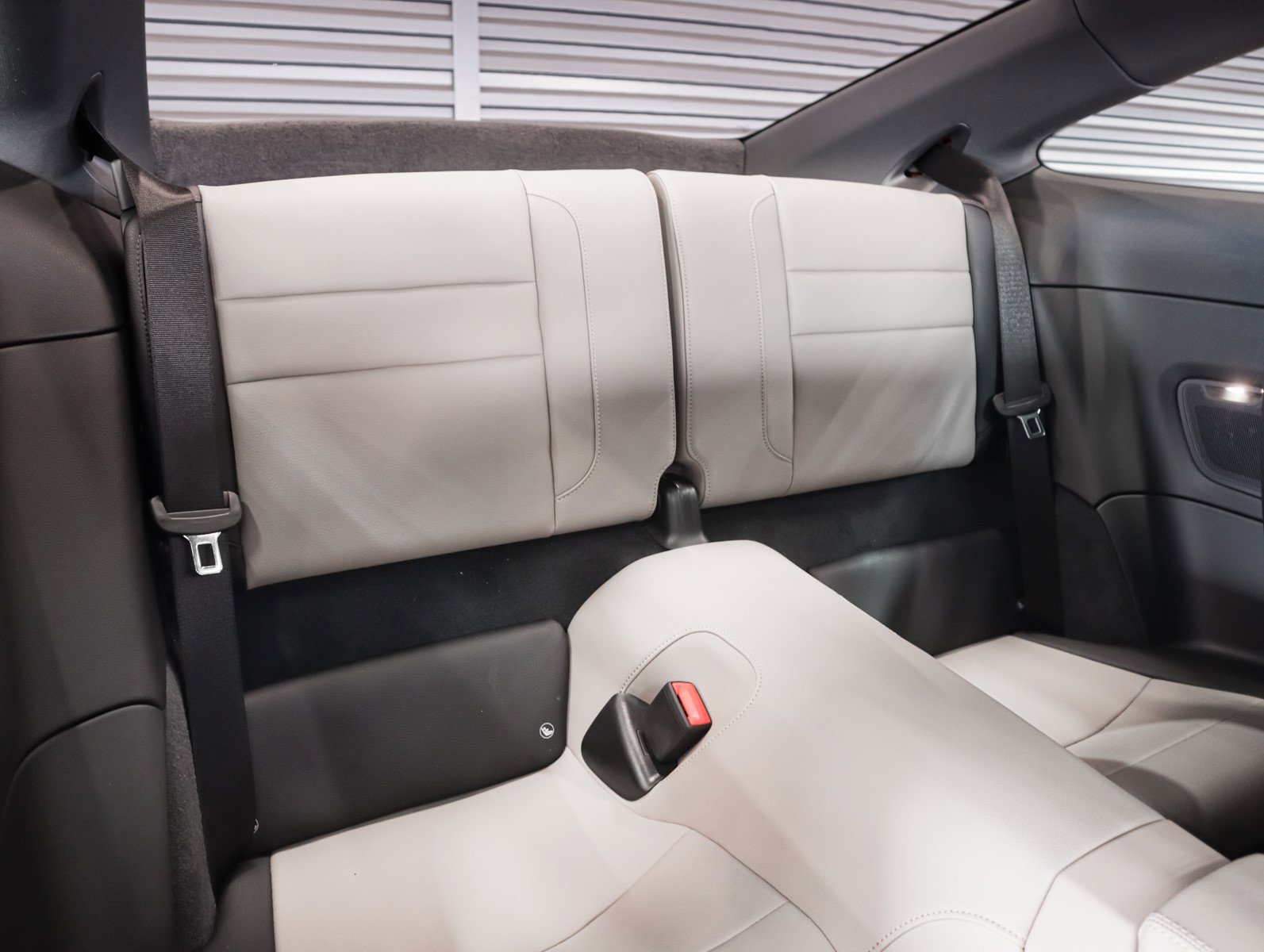 Certified 2025 Porsche 911 Carrera image 6