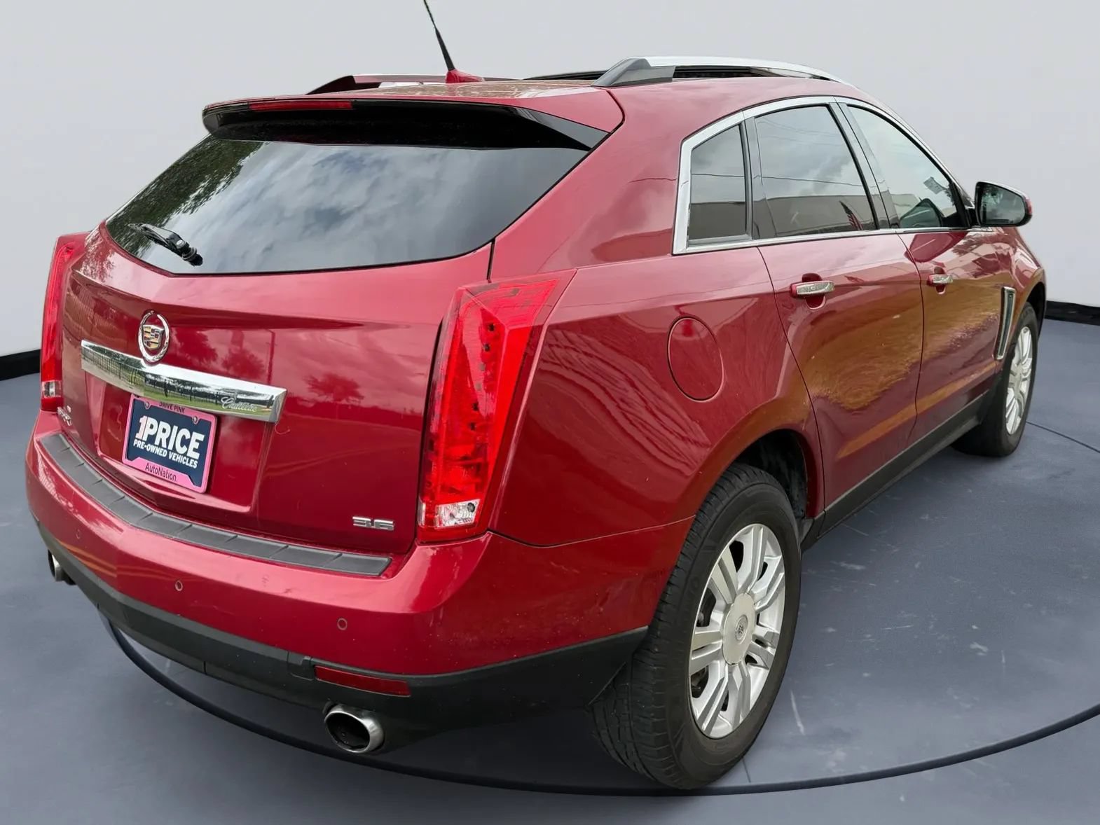 Used 2013 Cadillac SRX Luxury w/ Driver Awareness Package FWD image 7