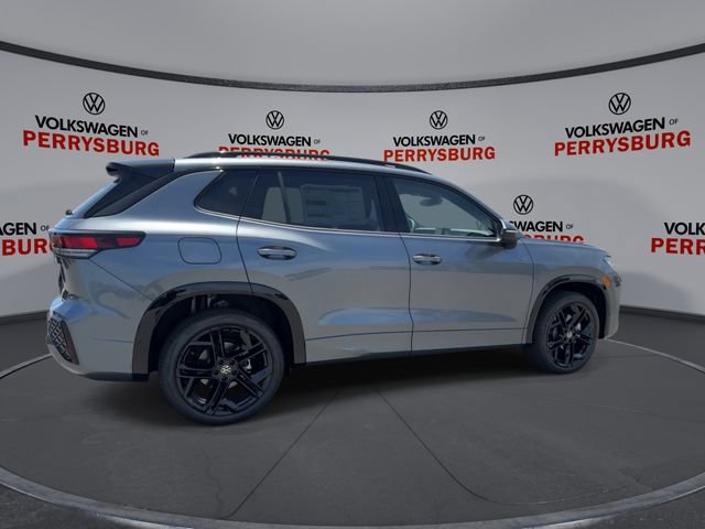 New 2026 Volkswagen Tiguan SE R-Line AWD/4WD image 8