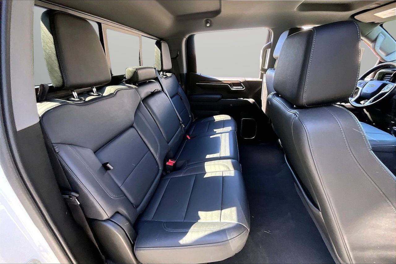 Used 2023 Chevrolet Silverado 1500 RST w/ Convenience Package II AWD/4WD image 24