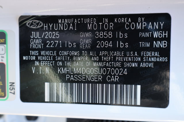 Used 2025 Hyundai Elantra Sport FWD image 27