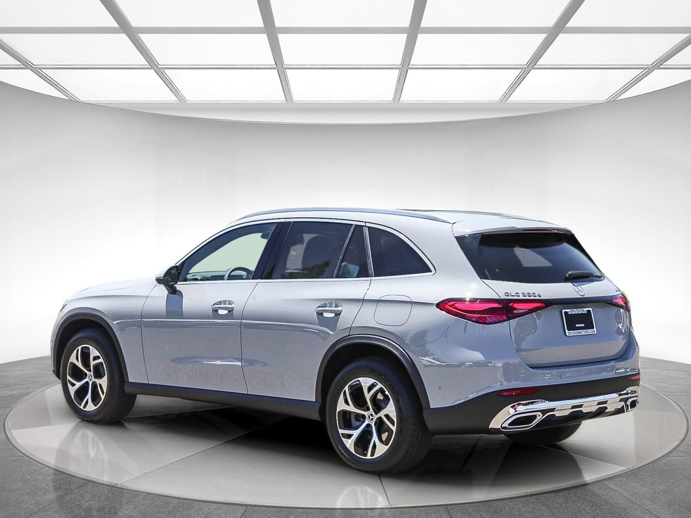 New 2026 Mercedes-Benz GLC 350e 4MATIC image 2