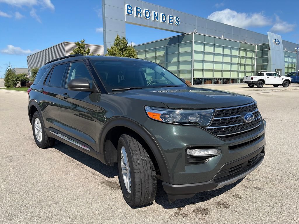 Used 2024 Ford Explorer XLT w/ Equipment Group 202A