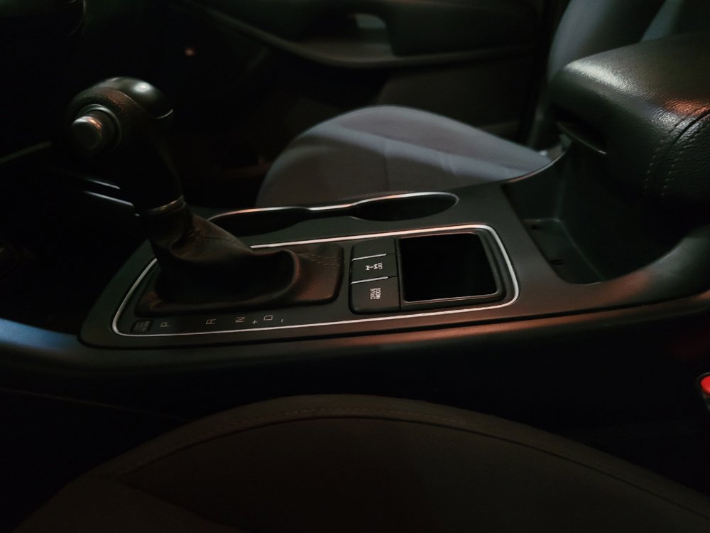 Used 2018 Kia Sorento AWD image 26