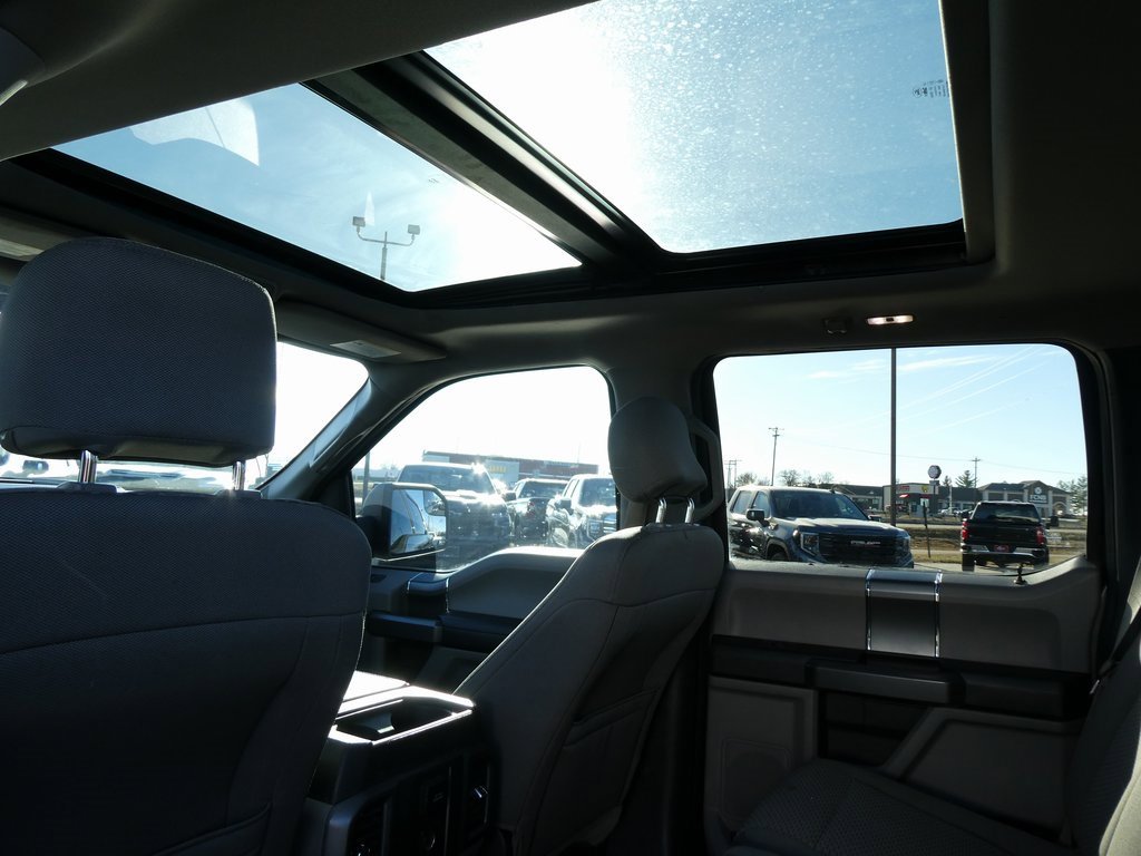 Used 2016 Ford F150 XLT w/ Equipment Group 302A Luxury image 20