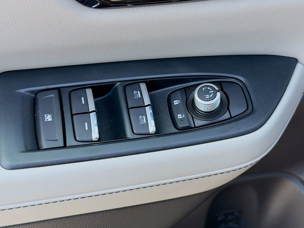 Used 2025 Subaru Forester Limited w/ Popular Package #1 image 24