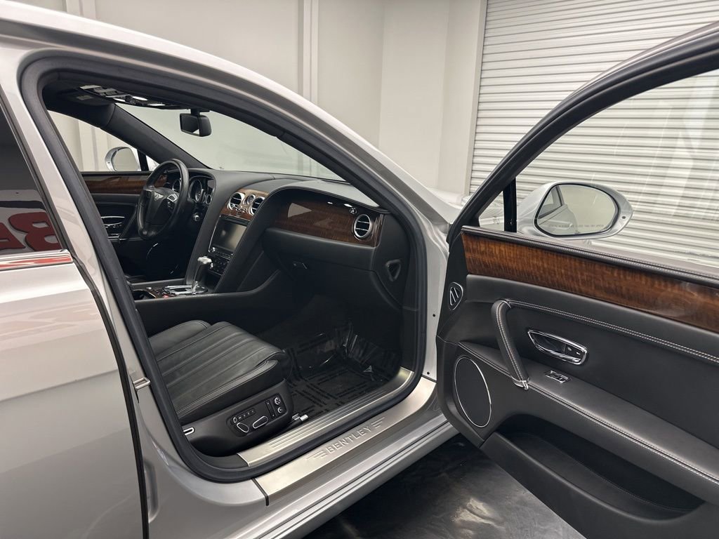 Used 2015 Bentley Flying Spur V8 image 8