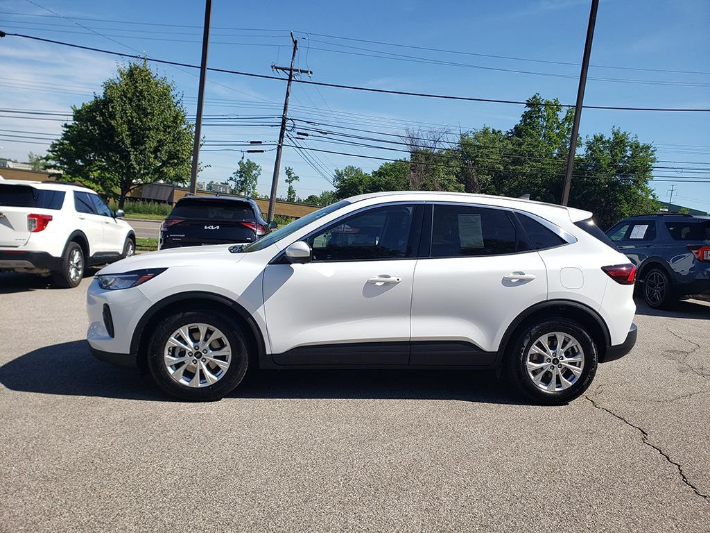 Certified 2023 Ford Escape Active w/ Tech Pack #2 FWD image 8