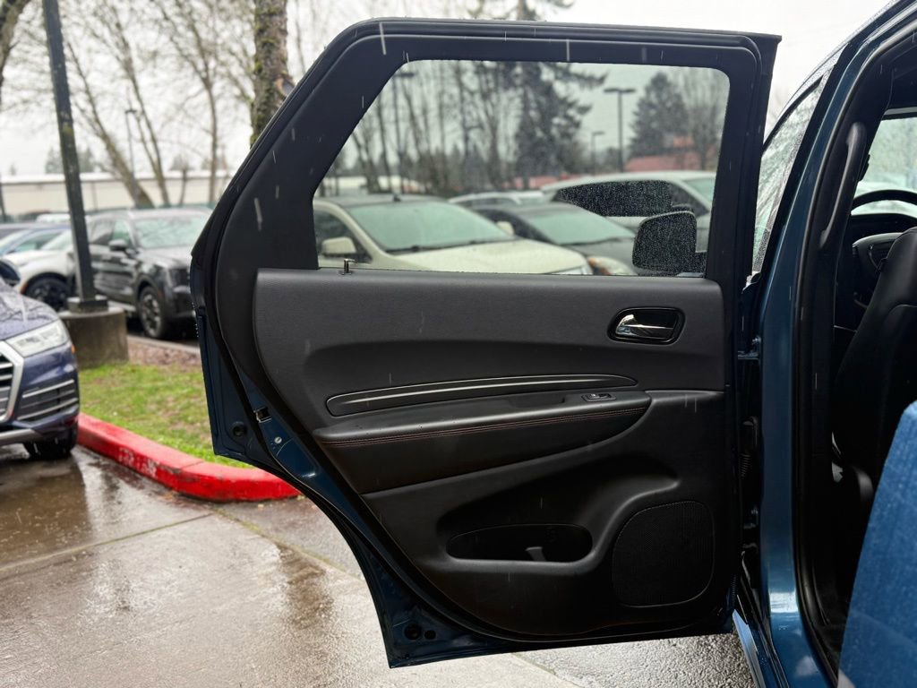 Used 2025 Dodge Durango GT image 23