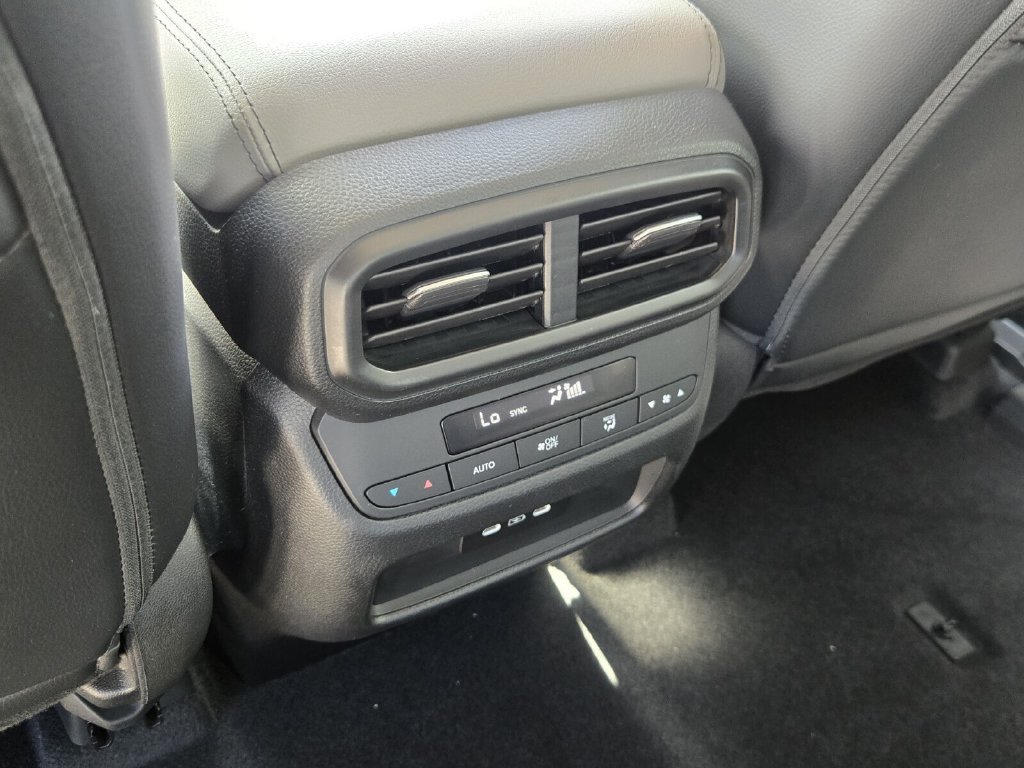 Certified 2024 Honda Pilot EX-L image 14