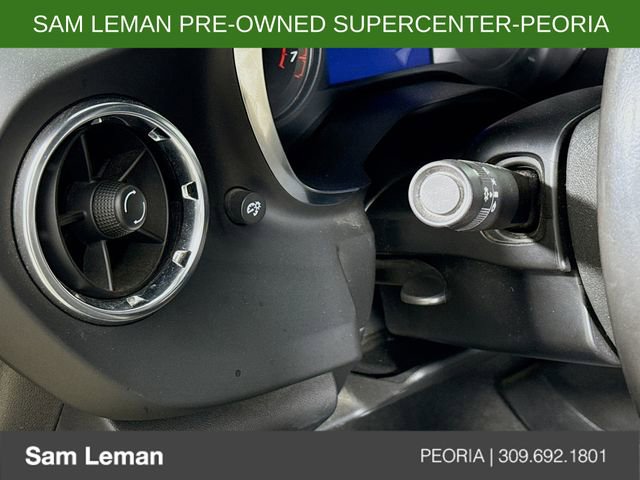 Used 2020 Chevrolet Camaro LT image 10