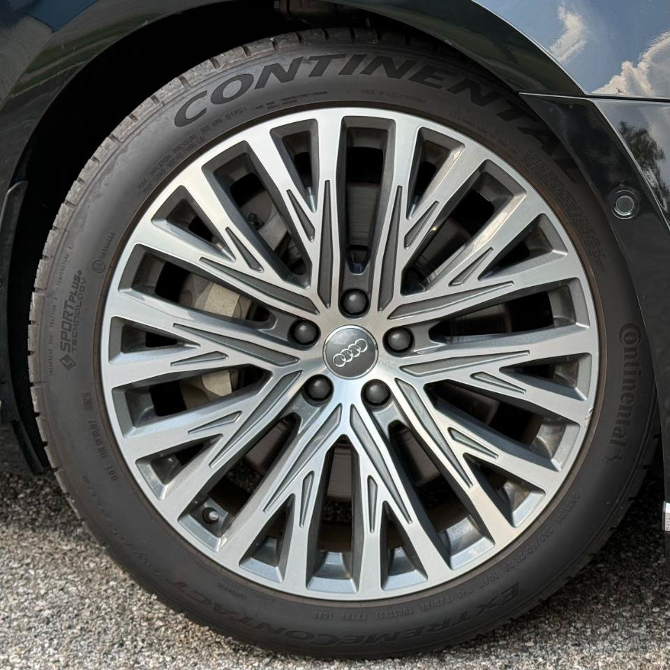 Used 2019 Audi A8 L 3.0T w/ Executive Package AWD/4WD image 37