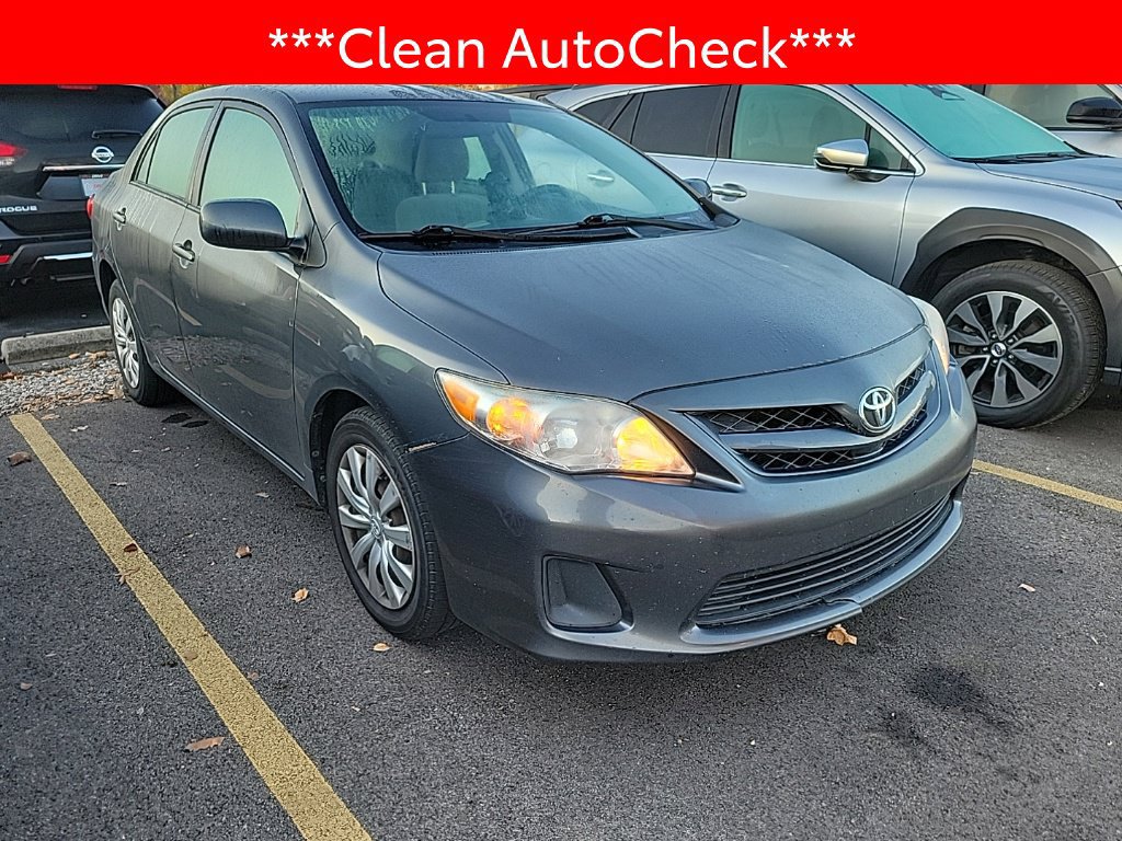 Used 2012 Toyota Corolla LE FWD image 3