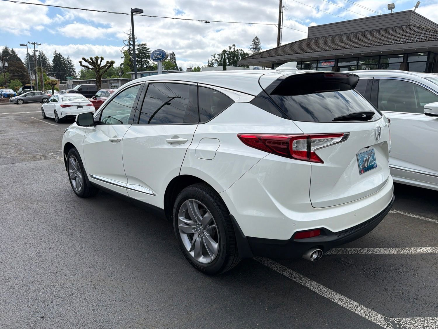 Used 2019 Acura RDX AWD w/ Advance Package image 4