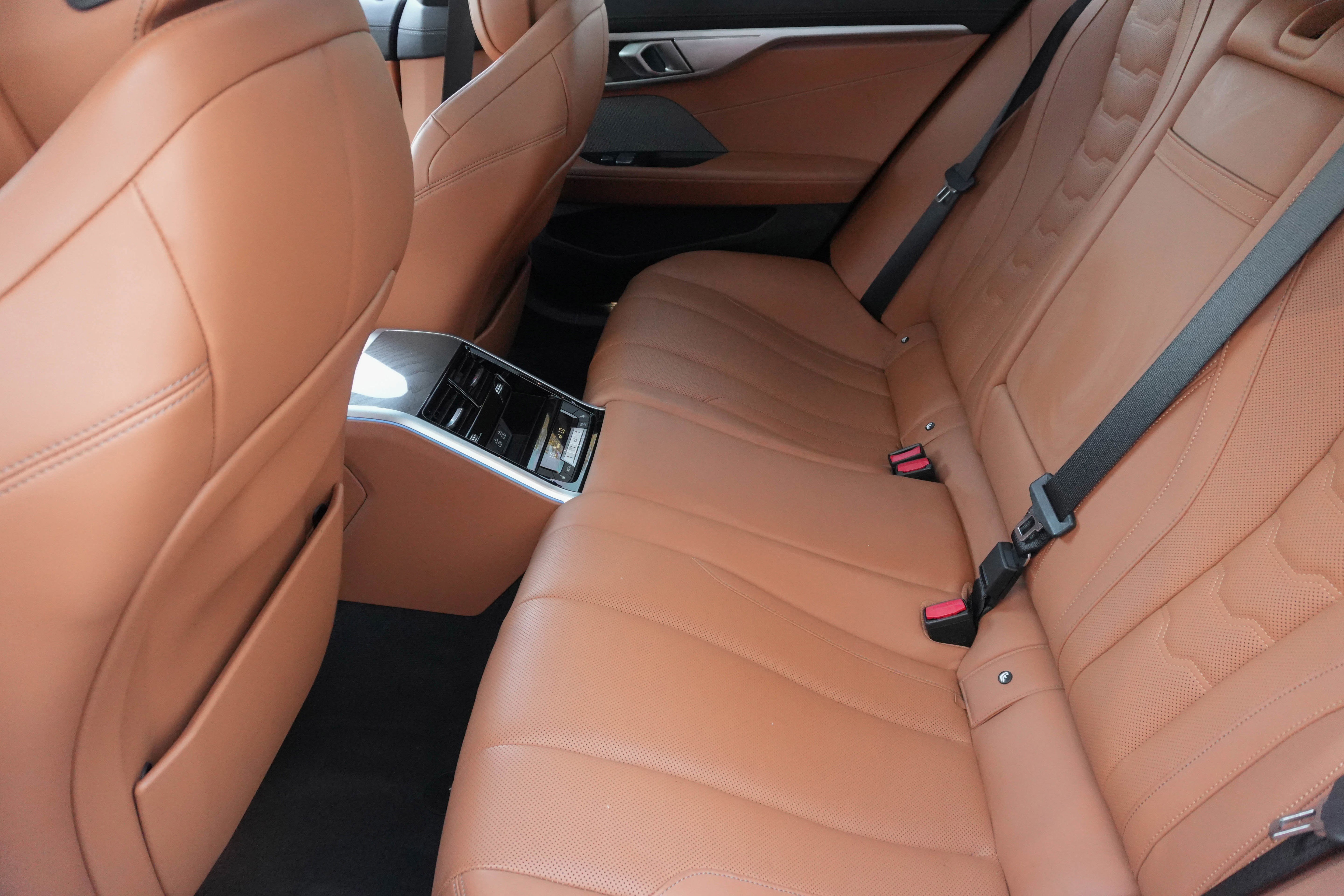 Certified 2023 BMW 840i Gran Coupe 840i Gran Coupe w/ Comfort Seating Package image 30