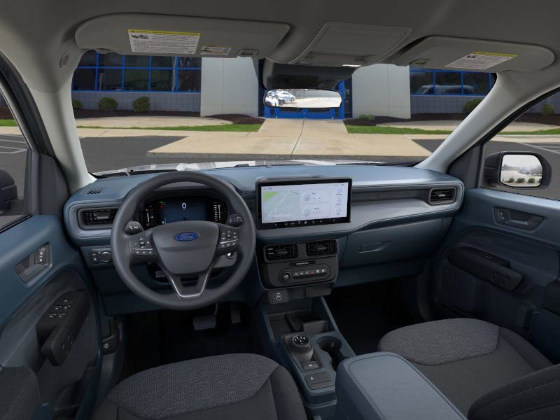 New 2025 Ford Maverick XL image 9