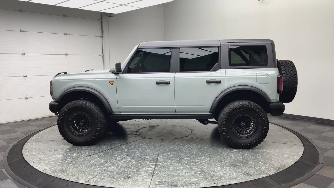 Used 2023 Ford Bronco Badlands AWD/4WD image 35