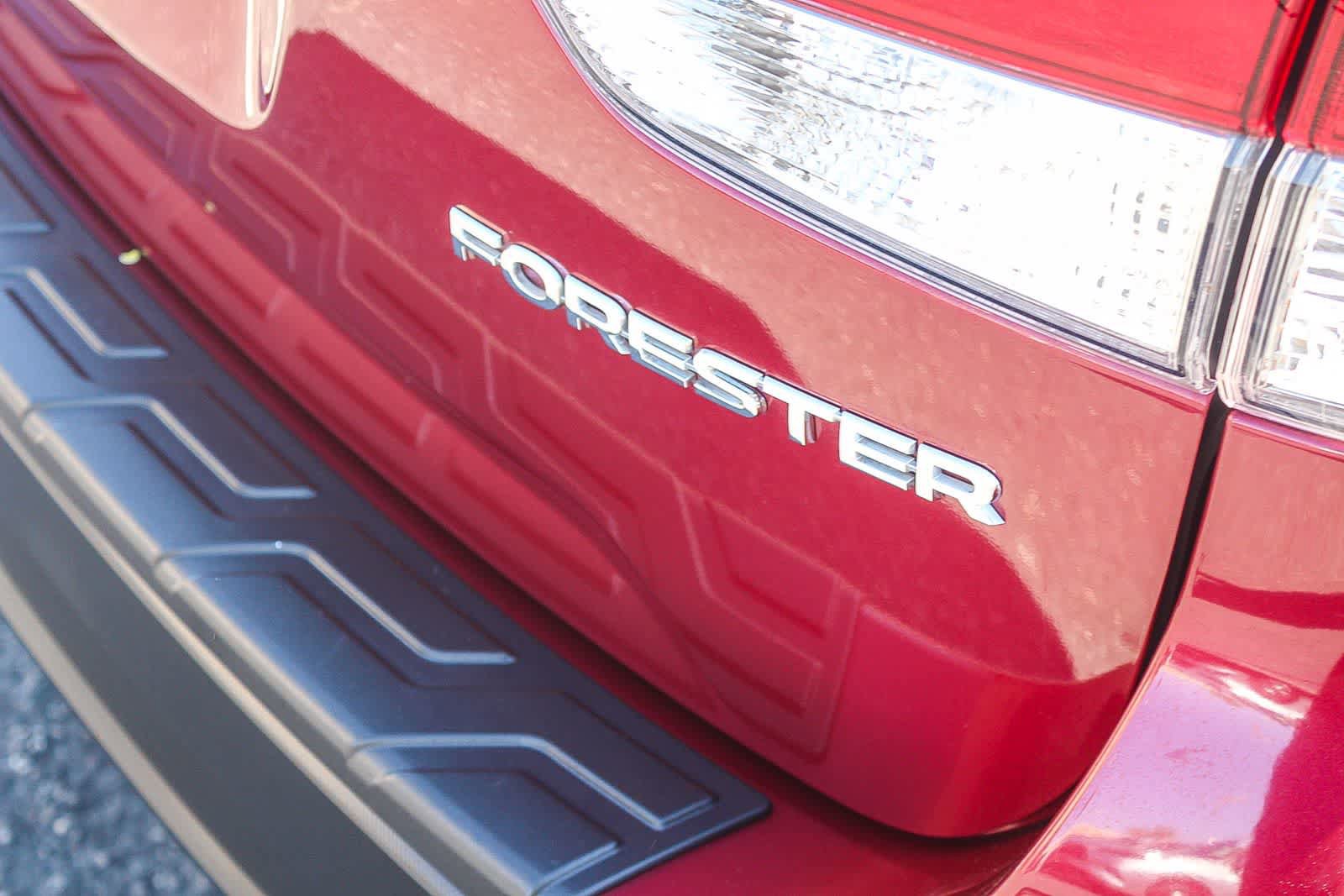 Used 2024 Subaru Forester Premium w/ POP Package 1 AWD/4WD image 12