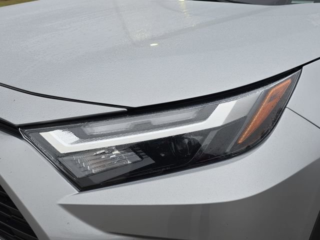 Certified 2024 Toyota RAV4 XLE image 31