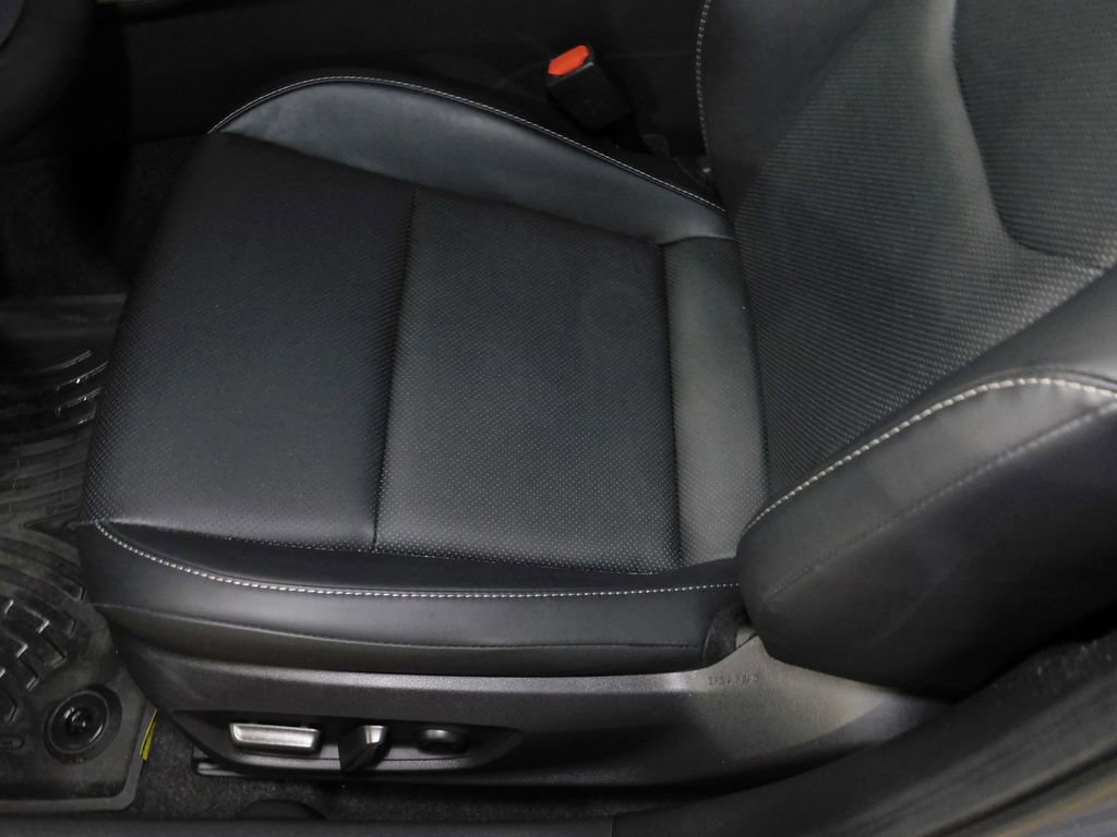 Used 2024 Toyota Prius XLE image 35