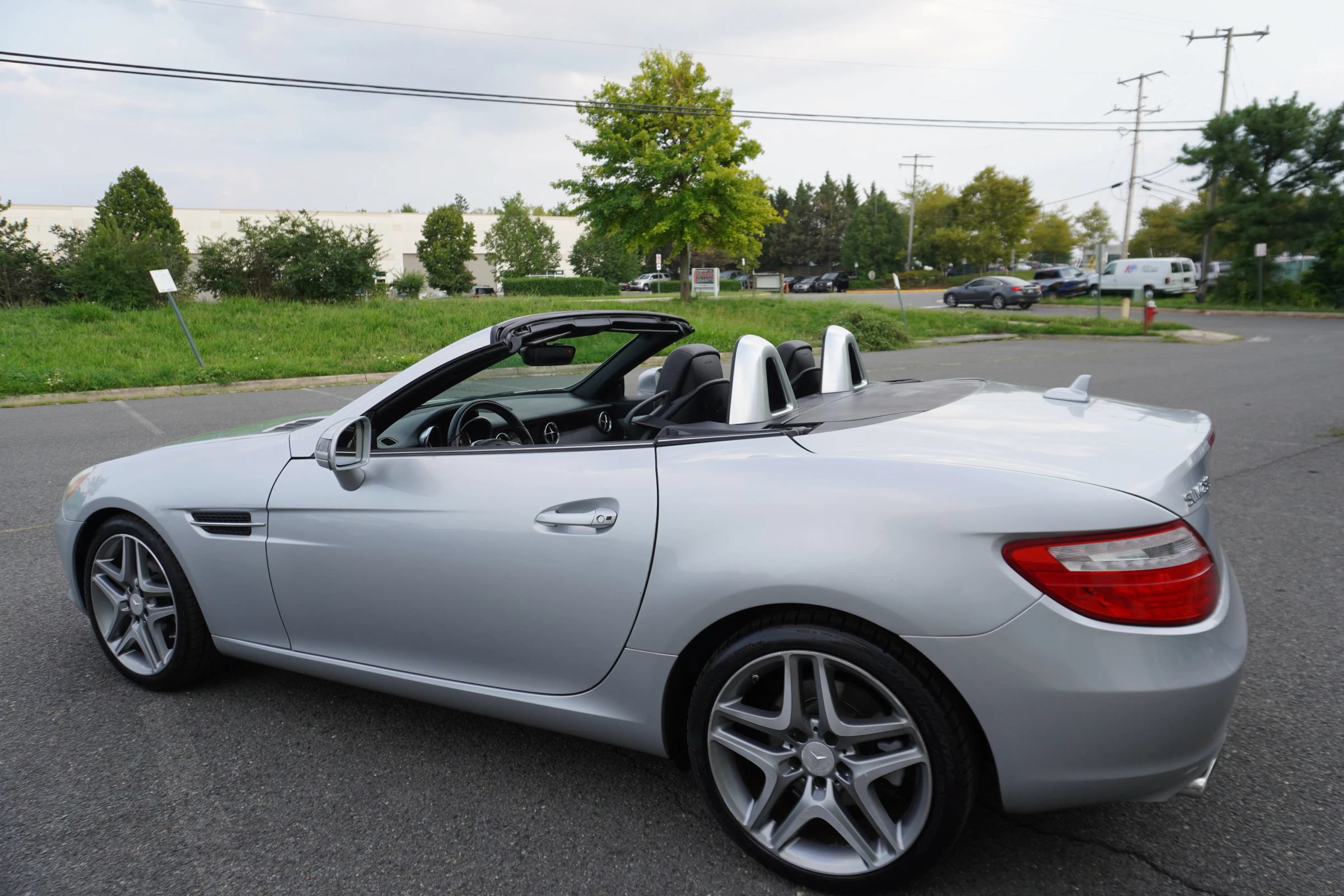 Used 2013 Mercedes-Benz SLK 250 image 20