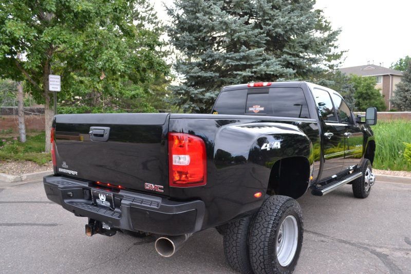 Used 2013 GMC Sierra 3500 Denali image 14