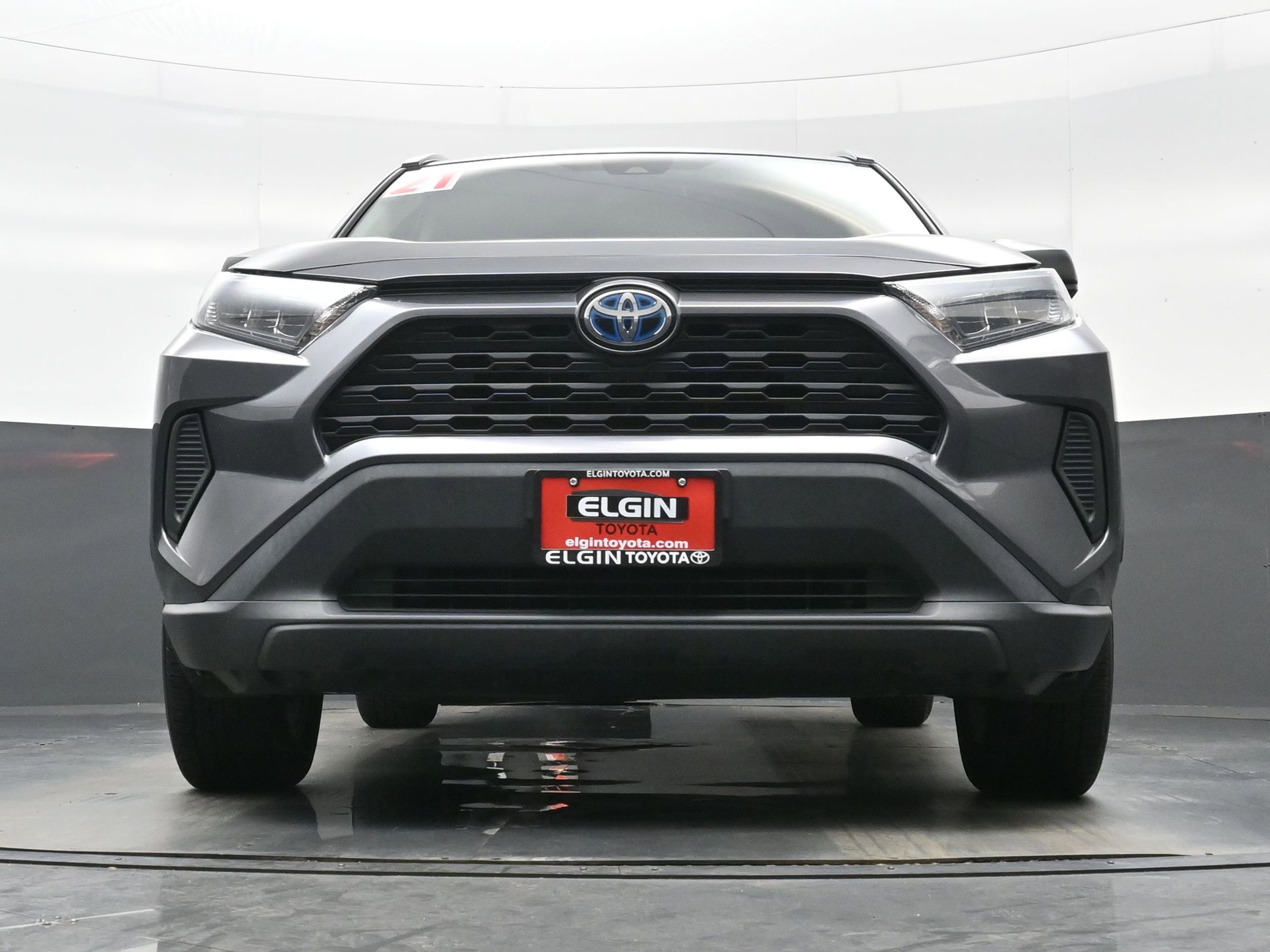Used 2021 Toyota RAV4 LE AWD/4WD image 25