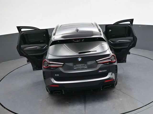 Used 2024 BMW X3 M40i w/ Premium Package image 39