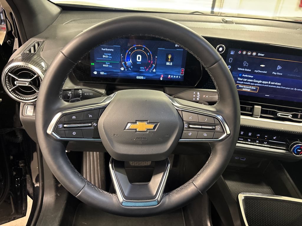 Used 2026 Chevrolet Equinox LT FWD image 28