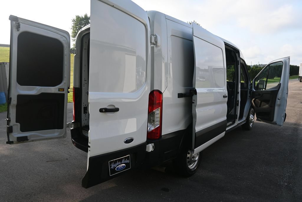 Used 2023 Ford Transit 250 Medium Roof AWD w/ Load Area Protection Package image 23