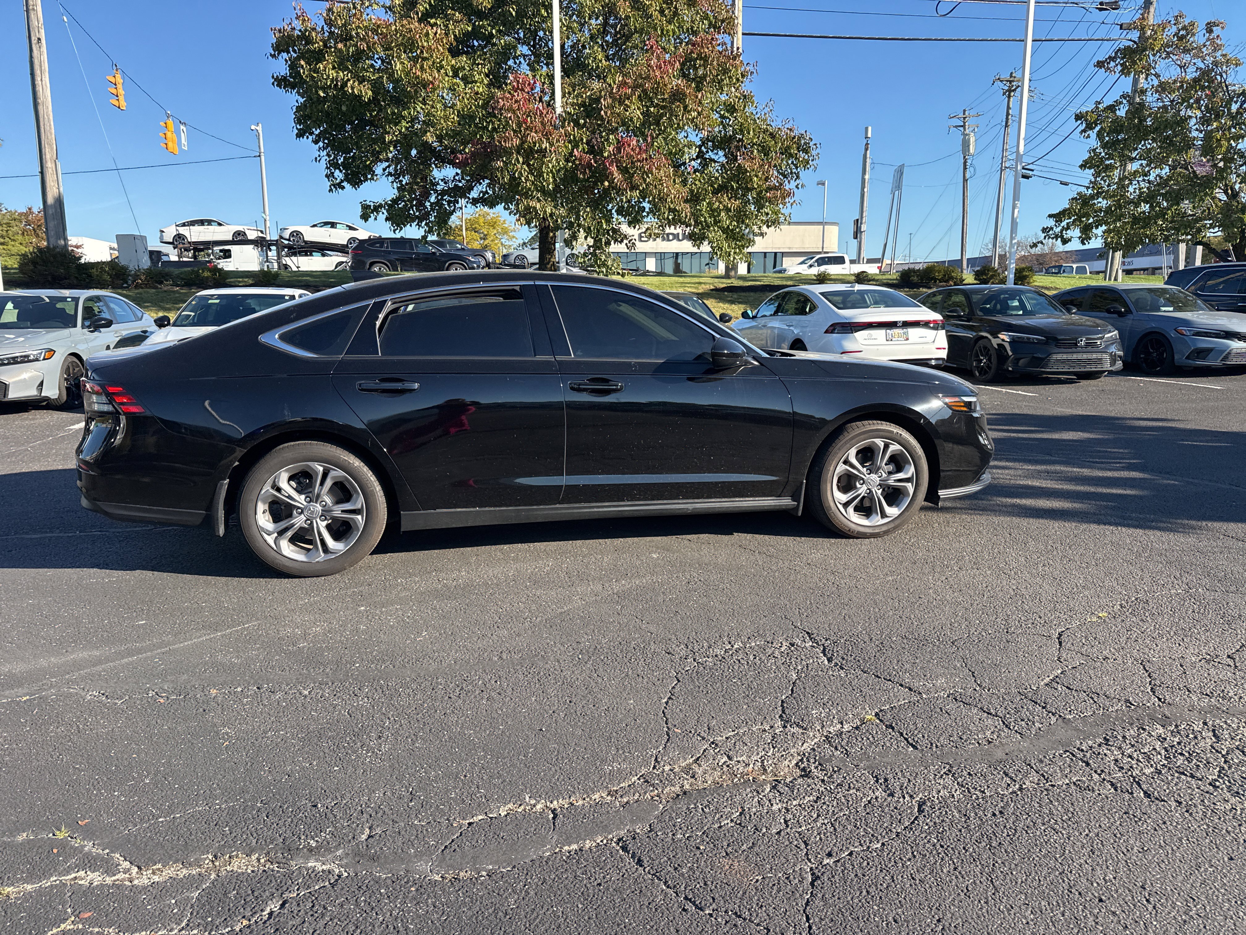 Used 2024 Honda Accord EX image 21