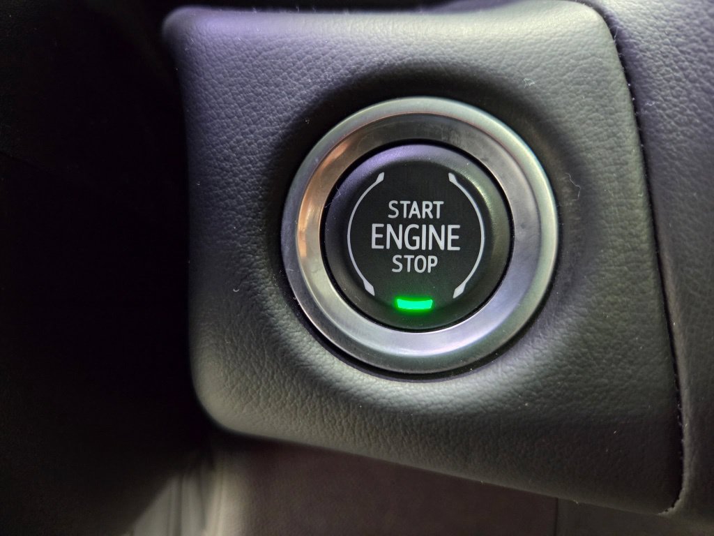 Used 2021 Chevrolet Suburban Z71 AWD/4WD image 40