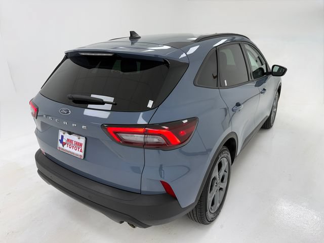 Used 2025 Ford Escape ST-Line w/ Tech Pack #1 FWD image 40