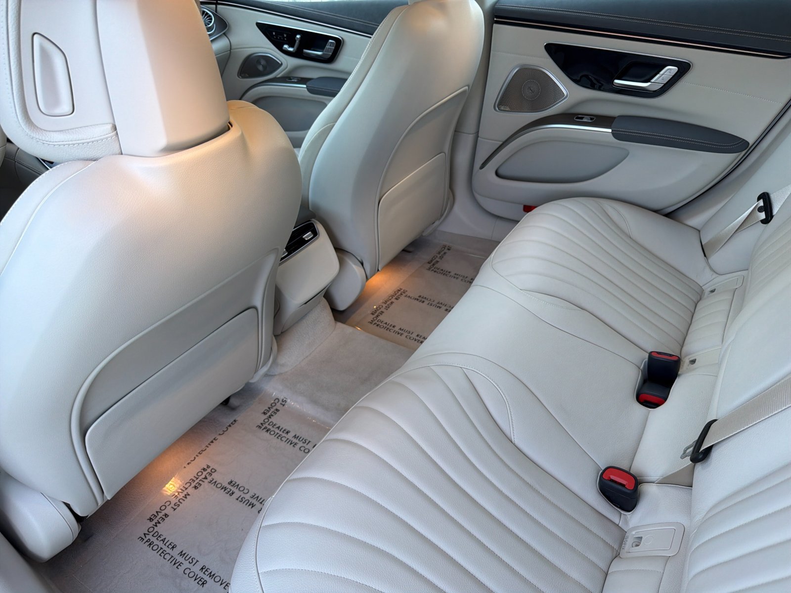 Used 2022 Mercedes-Benz EQS 450+ Sedan image 11